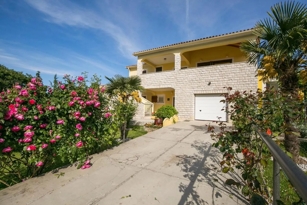 Apartment Bratti Labin  0*, Labin (Istria) Croatia