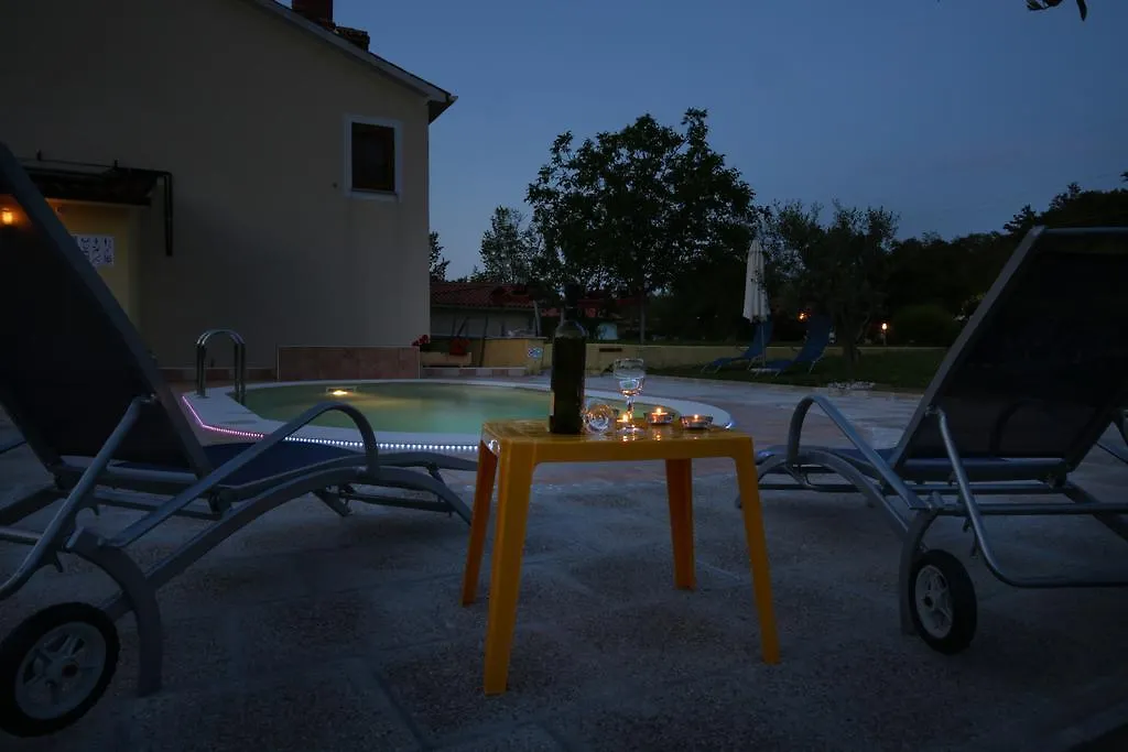 Apartment Bratti Labin  0*, Labin (Istria) Croatia